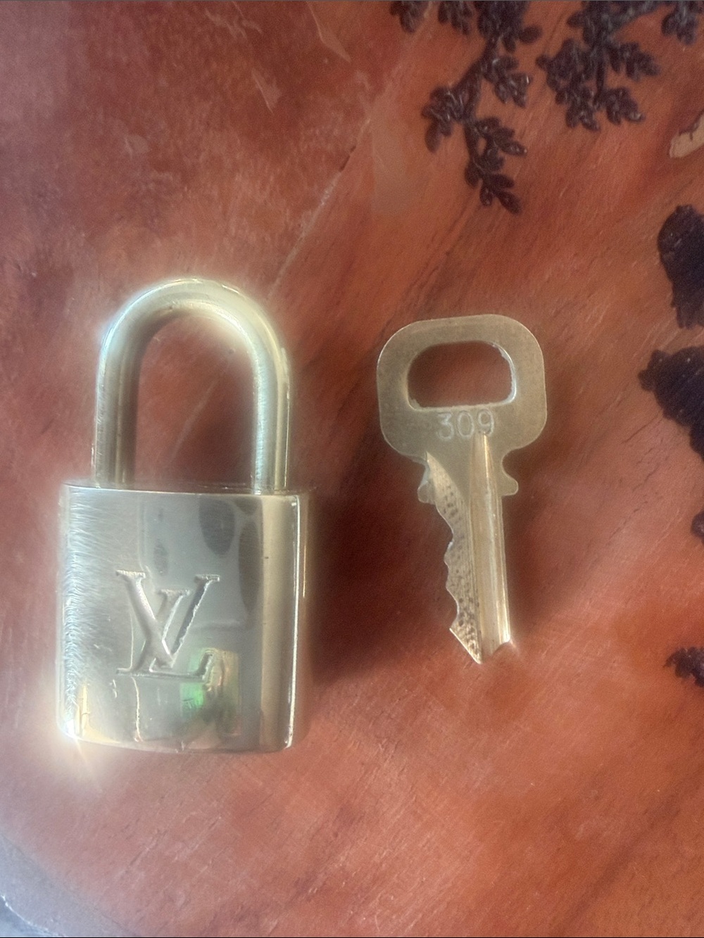 Louis Vuitton Gold-Tone Padlock and Key Set #309